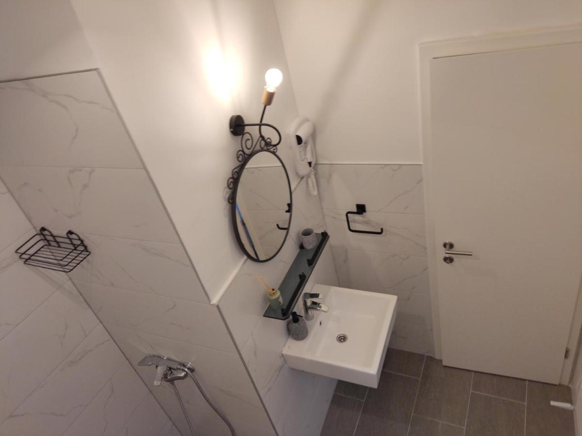 Apartment Fedora Old Town ซาราเยโว ภายนอก รูปภาพ