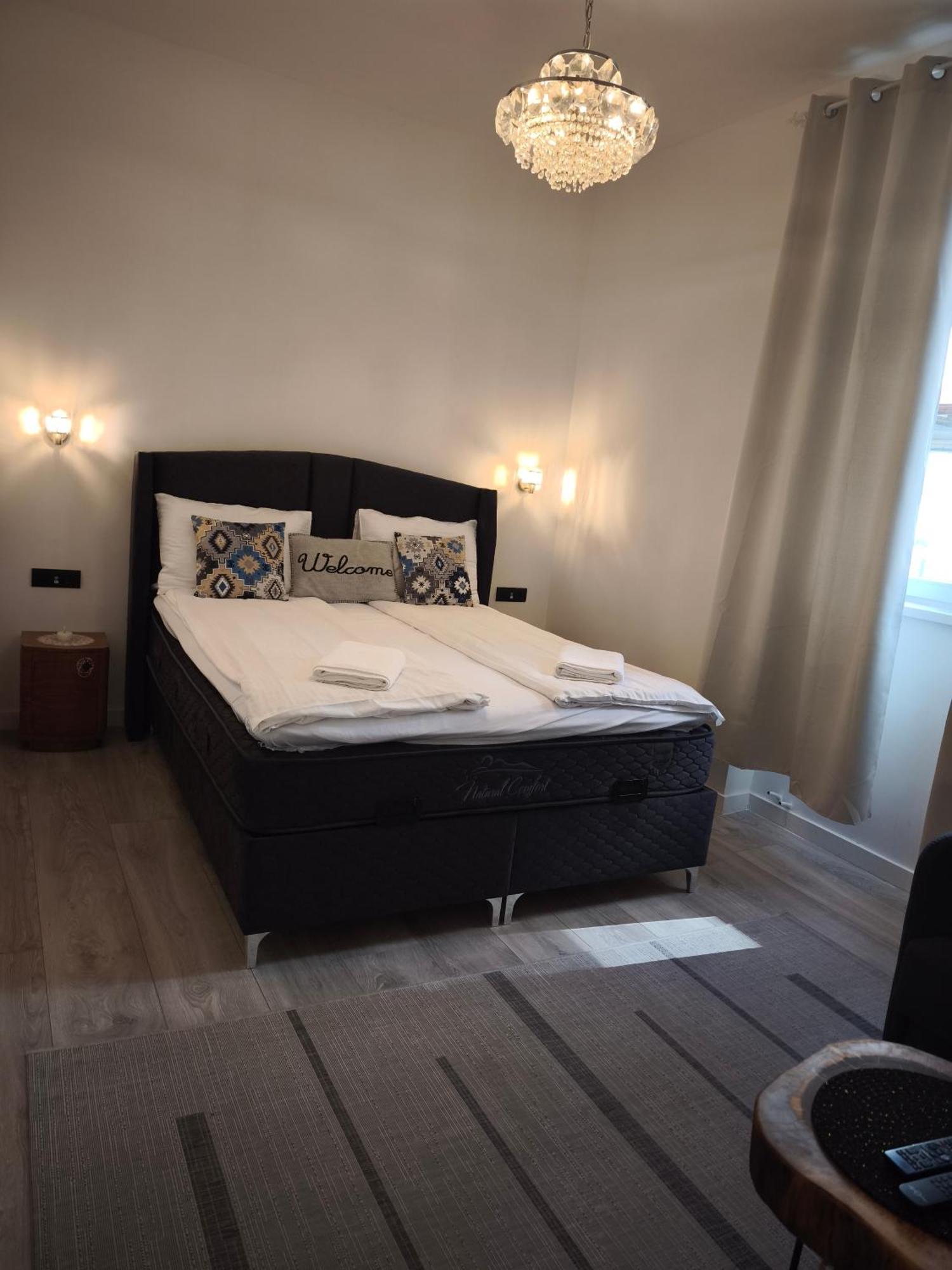 Apartment Fedora Old Town ซาราเยโว ภายนอก รูปภาพ